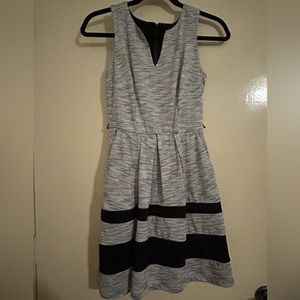 Iz Byer Dress with pockets